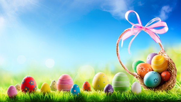 Easter Eggs Basket Decoration Wallpaper