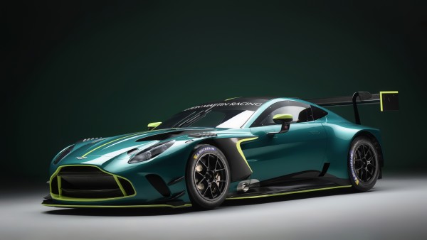 Aston Martin Vantage GT3 Racing Wallpaper