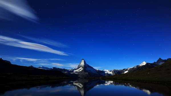 Matterhorn Mountain Lake Reflection Wallpaper