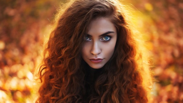 Redhead Beauty Curly Hair Blue Eyes Wallpaper