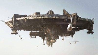 District 9 Prawn Spaceship