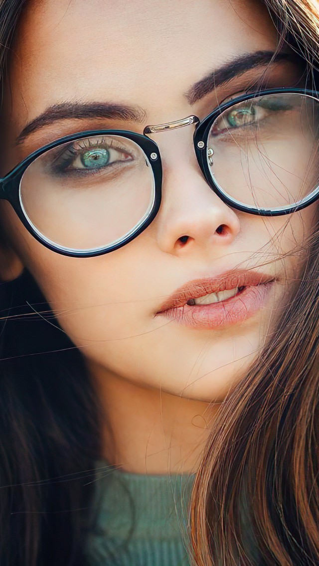 Download Brunette Girl Glasses Green Eyes Wallpaper in 640x1136 Resolution