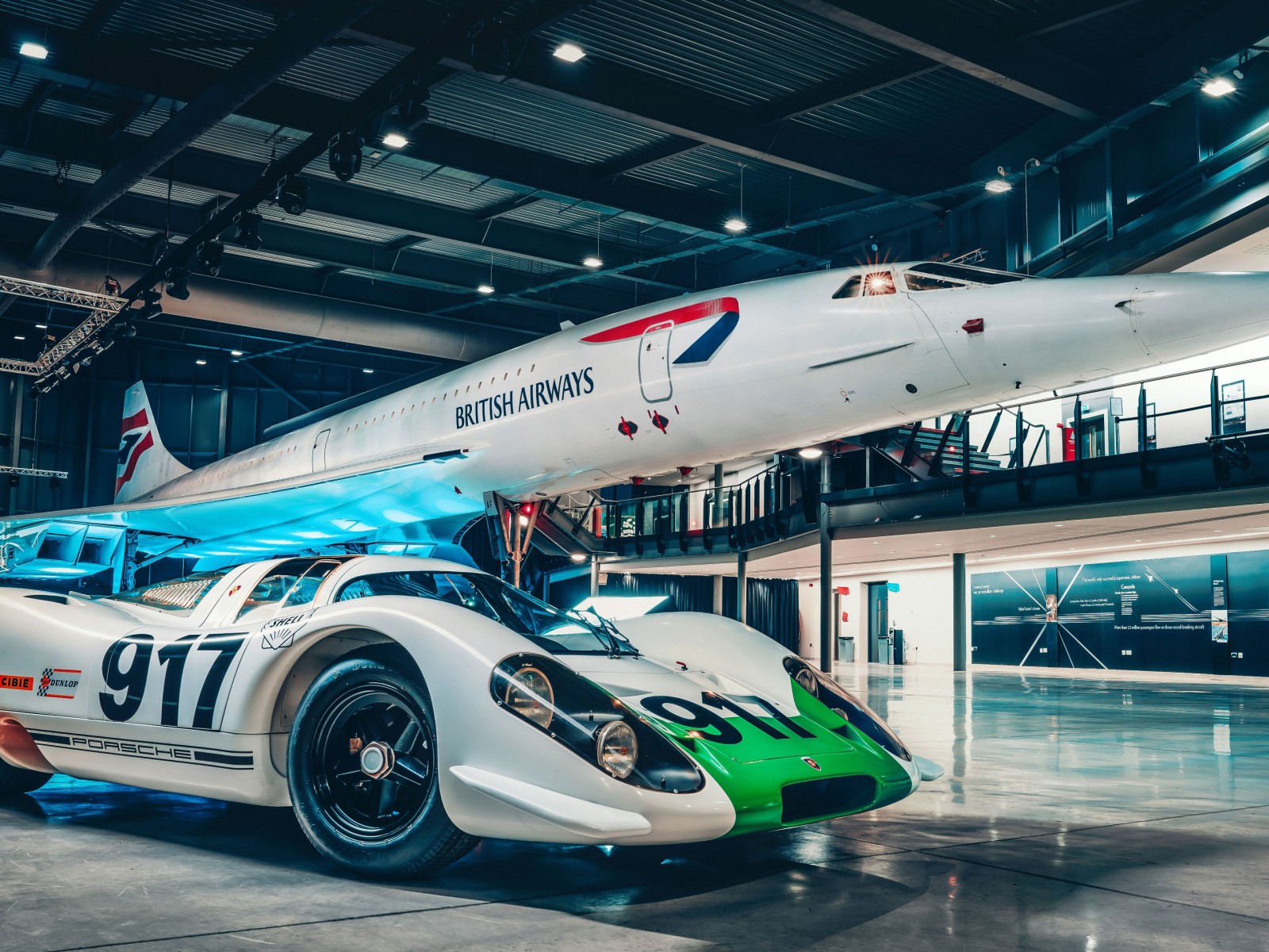 Download Porsche 917 Concorde Wallpaper in 1600x1200 Resolution