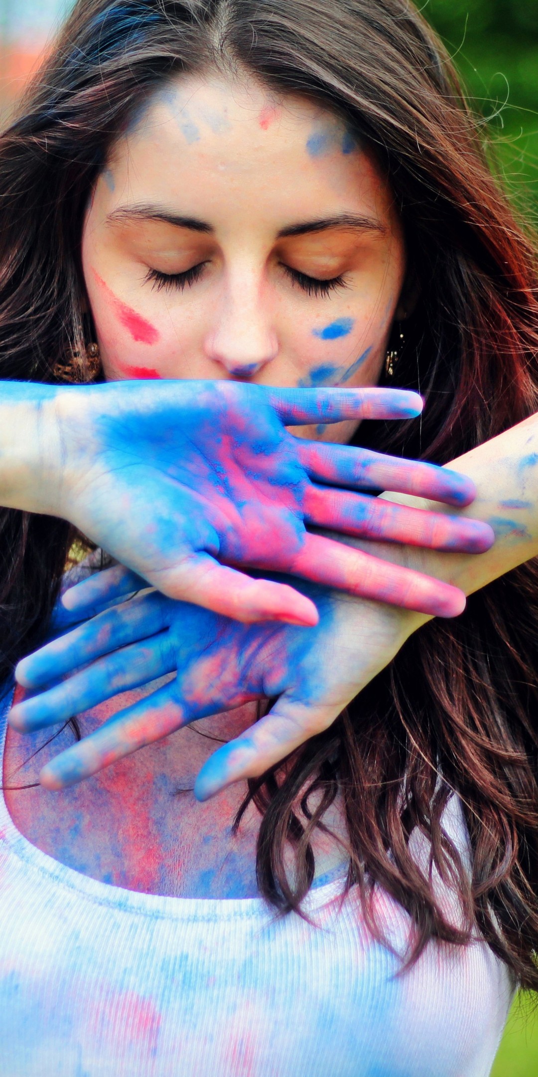 Download Girl Colorful Paint Face Mood Wallpaper in 1080x2160 Resolution