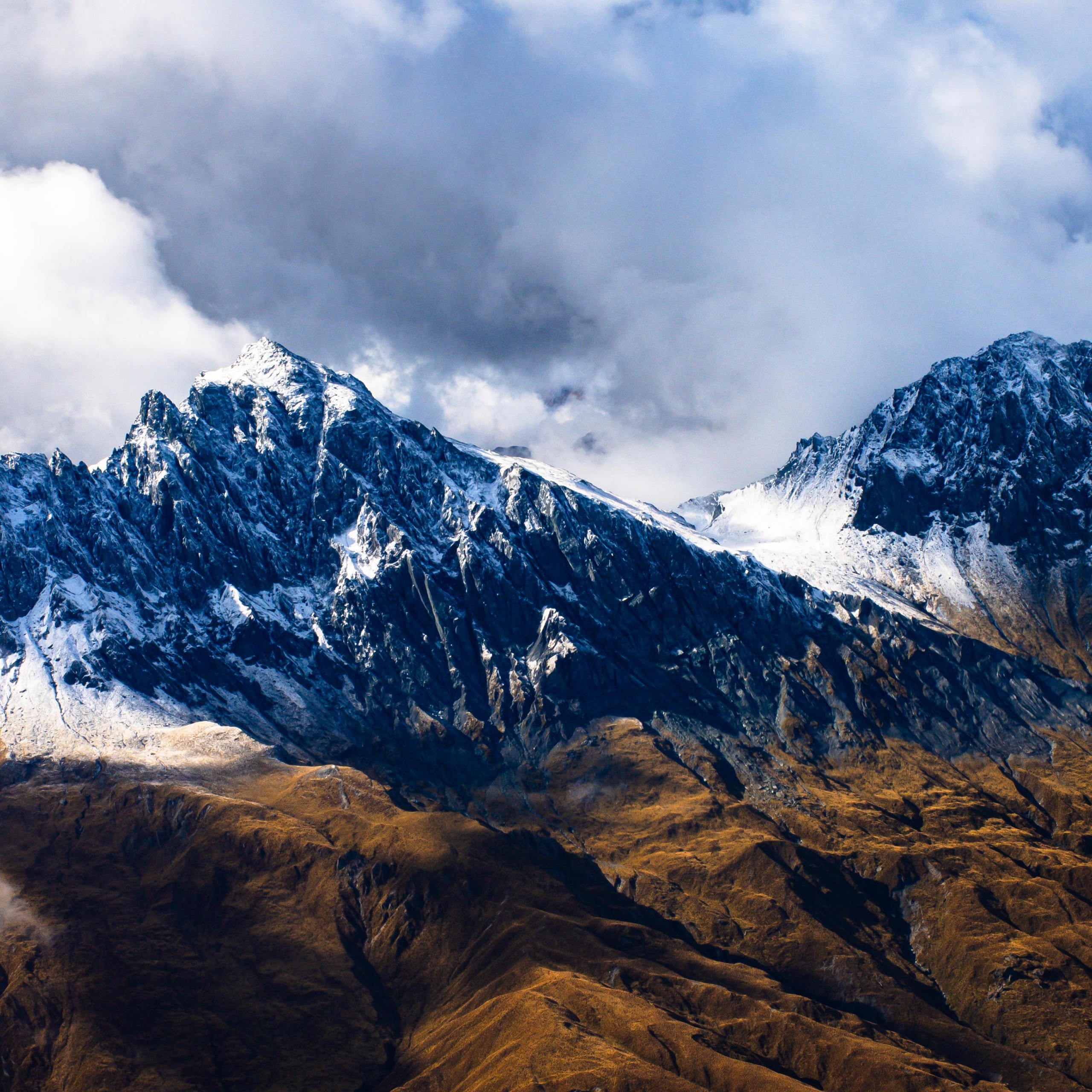 Download New Zealand Mountains Snow Clouds Wallpaper in 2560x2560 Resolution