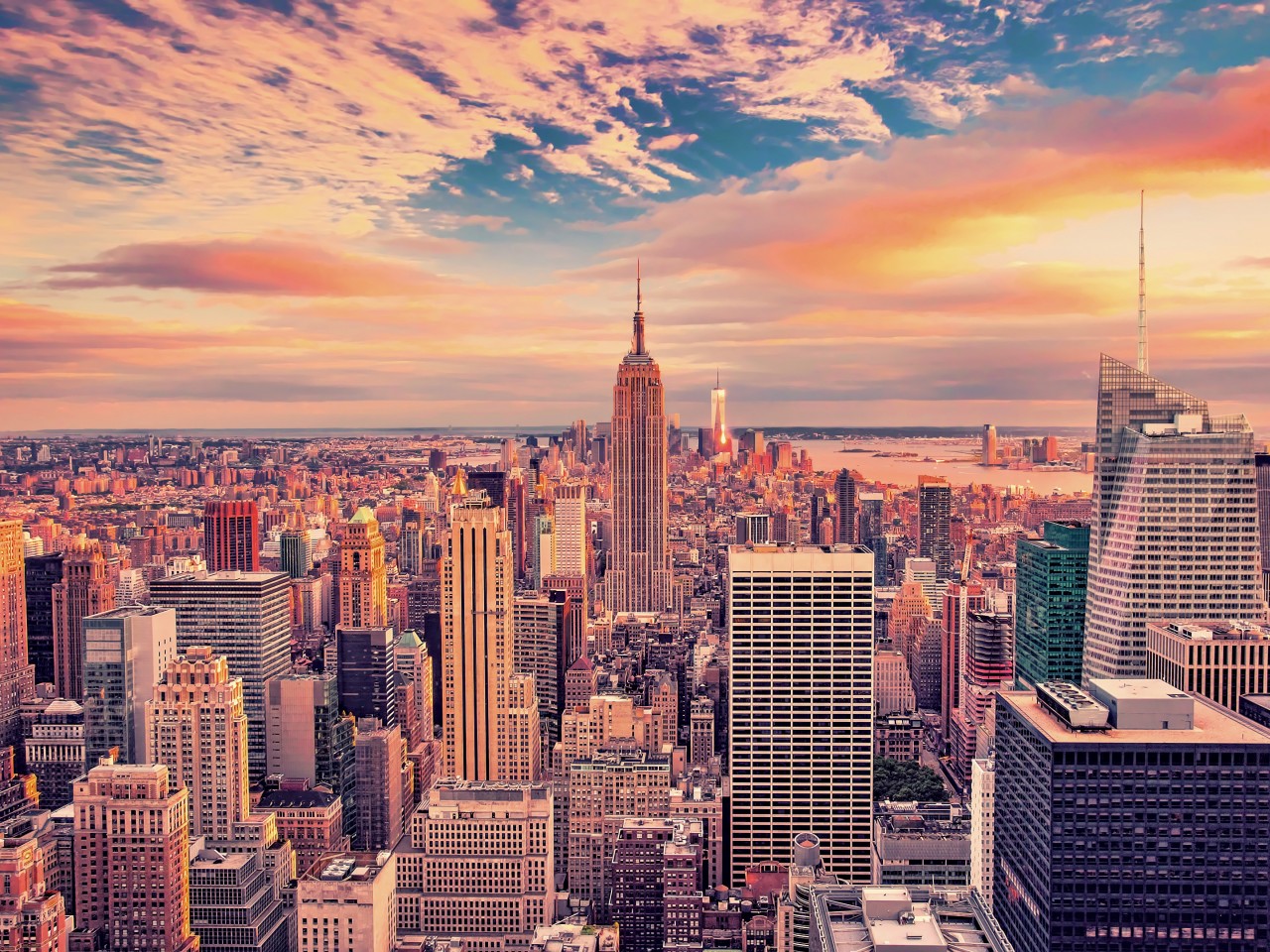 Download Empire State Building New York USA Wallpaper in 1280x960 Resolution