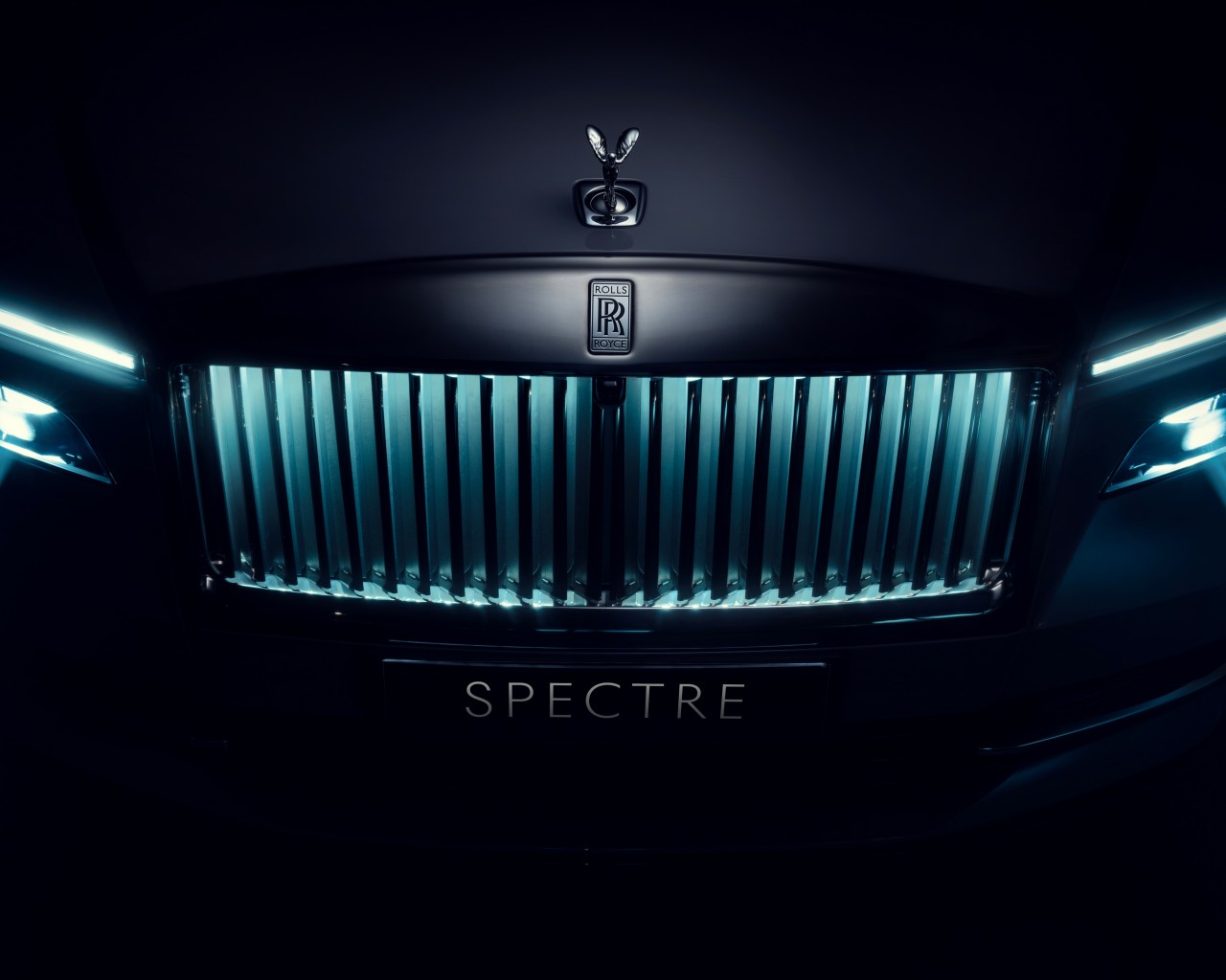 Download Rolls Royce Spectre Blue Light Wallpaper in 1280x1024 Resolution