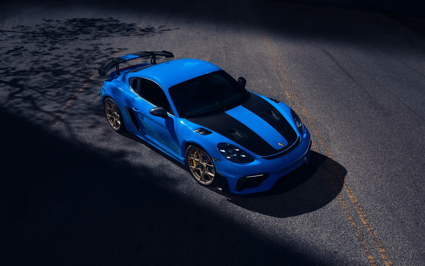 Download Blue Porsche 911 Sport Car Wallpaper in 1440x900 Resolution